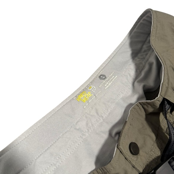 Mountain Hardwear Basin Trek Convertible Cargo Pant Tan Performance Wear Size XL - Picture 6 of 6